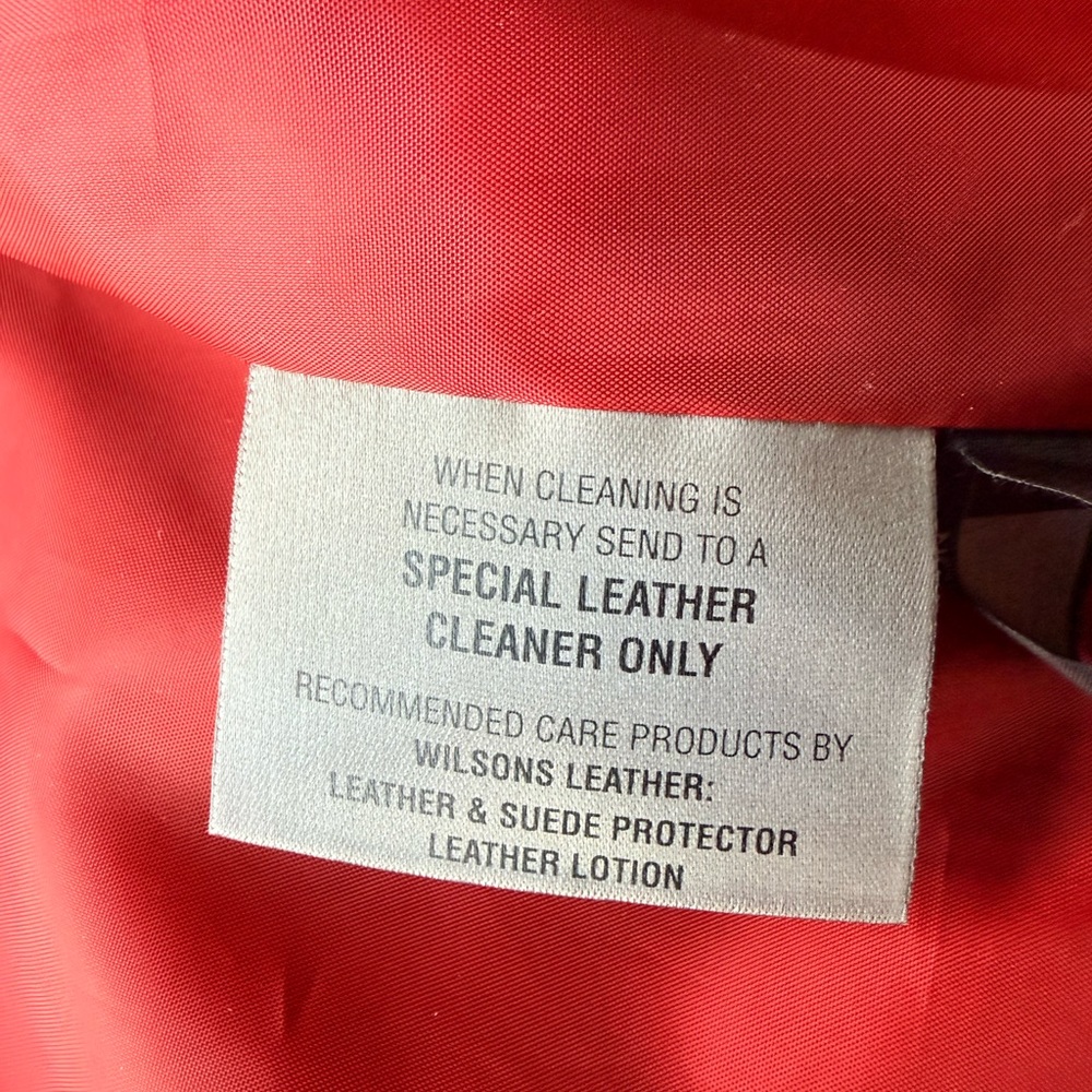 Women's Wilson Red Leather Jacket - Picture 5 of 9